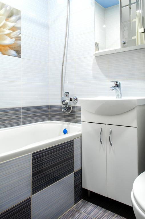Nauky Avenue Apartment คาร์คิฟ ภายนอก รูปภาพ